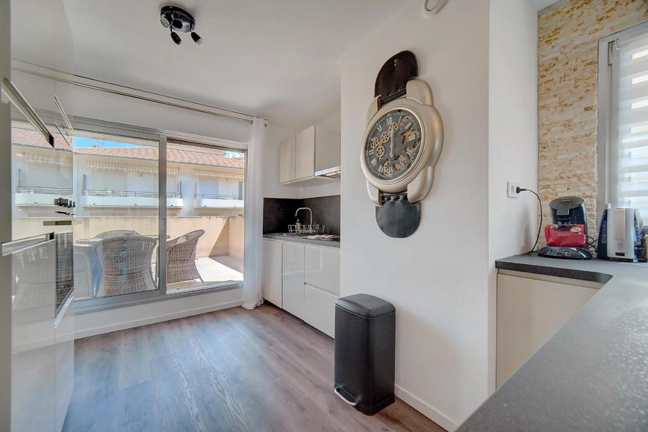 Immogroom - Renovated -parking - Ac - Terraces Appartement *